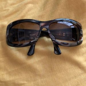Gucci Sun Glasses